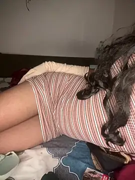 Snapshot of pranjal00000 chatting on September 17, 2:41 pm pranjal00000 online show from September 17, 2:41 pm