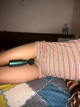 Snapshot of pranjal00000 chatting on September 18, 1:35 pm pranjal00000 online show from September 18, 1:35 pm