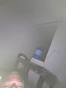 Snapshot of Chanderi19 chatting on September 15, 11:49 pm Chanderi19 online show from September 15, 11:49 pm