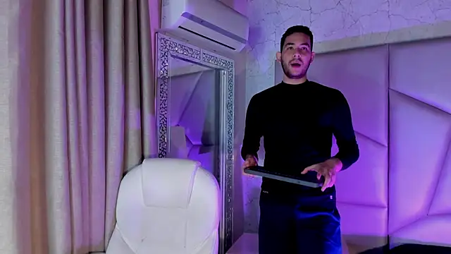 matti de lucaa online show from September 15, 5:46 pm