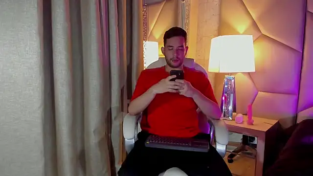 matti de lucaa online show from September 18, 5:37 pm