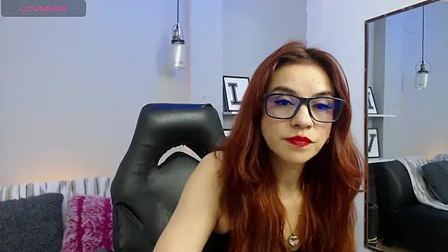 KendallWood  online show from April 14, 10:16 pm