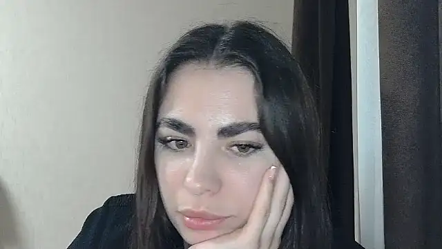 Snapshot of Noviraa chatting on May 24, 11:54 pm Noviraa online show from May 24, 11:54 pm