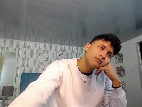 Snapshot of Axel_savage chatting on October 7, 12:02 pm Axel savage online show from October 7, 12:02 pm