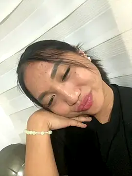 Snapshot of cassie_cakes chatting on September 14, 5:56 pm cassie cakes online show from September 14, 5:56 pm