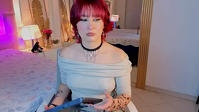 RobinBennett online show from April 4, 1:41 pm