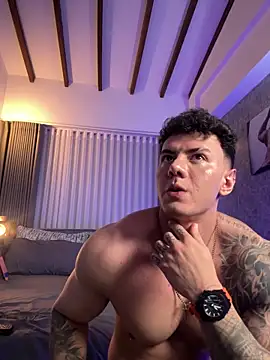 Snapshot of Thomas_Falcon chatting on October 3, 11:35 pm Thomas Falcon online show from October 3, 11:35 pm