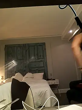 Astrid3 online show from October 19, 6:08 pm