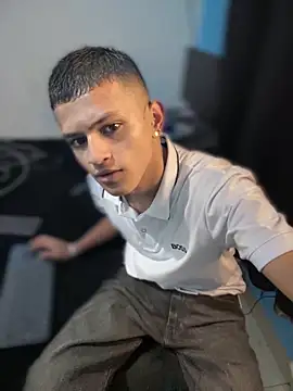 Boyxcock7 online show from April 17, 11:19 pm