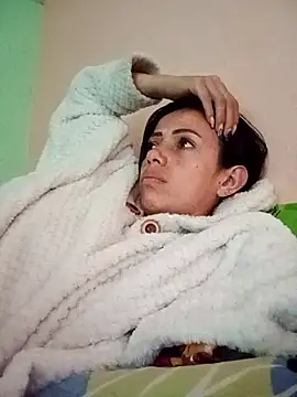 Mariam Lopez   online show from February 17, 7:09 pm