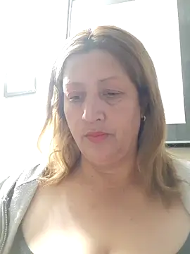 Snapshot of ROOMIINA chatting on November 5, 12:05 pm ROOMIINA online show from November 5, 12:05 pm