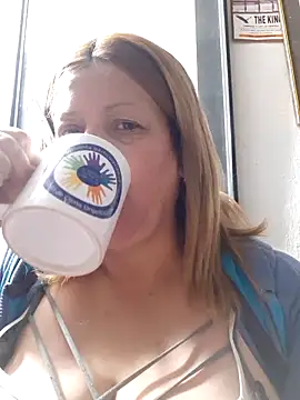 Snapshot of ROOMIINA chatting on November 6, 12:28 pm ROOMIINA online show from November 6, 12:28 pm