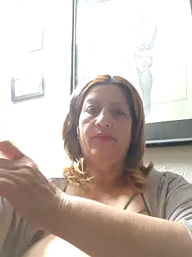 Snapshot of ROOMIINA chatting on November 30, 3:21 am ROOMIINA online show from November 30, 3:21 am