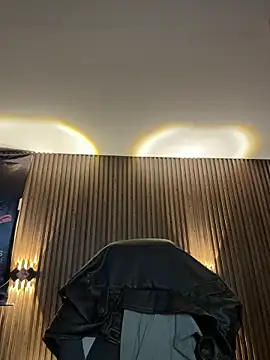 Snapshot of dimitryivanovv chatting on November 9, 7:17 am dimitryivanovv online show from November 9, 7:17 am