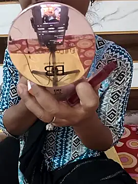 Itz Mayra  online show from October 30, 6:04 am