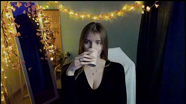 NeyliDream online show from March 7, 1:52 pm