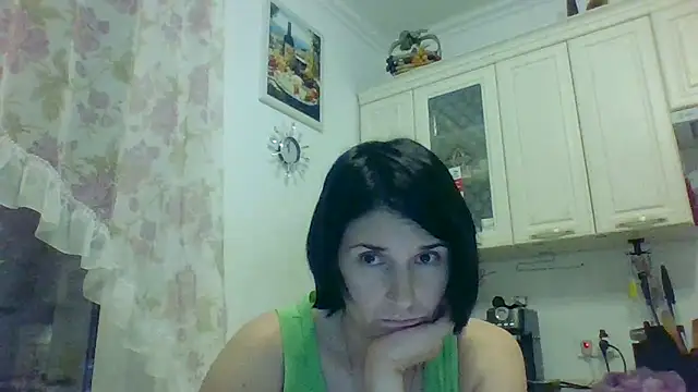 Snapshot of Zorayyaa chatting on July 7, 8:02 pm Zorayyaa online show from July 7, 8:02 pm