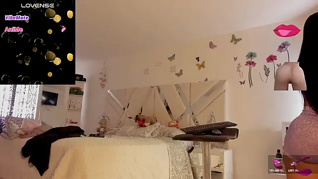 Snapshot of sexyzoe_69 chatting on February 7, 7:59 pm sexyzoe 69 online show from February 7, 7:59 pm