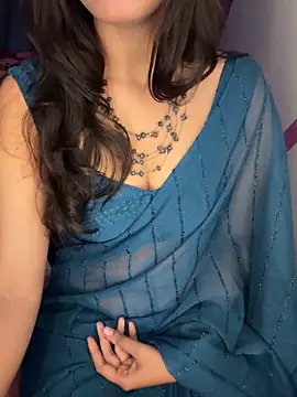 Snapshot of Tanya-mittal chatting on December 4, 3:05 am Tanya-mittal online show from December 4, 3:05 am