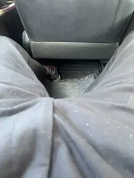 Snapshot of your-hugehard-ashi chatting on December 3, 5:37 am your-hugehard-ashi online show from December 3, 5:37 am