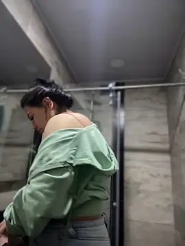 Megaan  More online show from October 5, 1:59 am