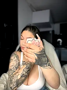 Megaan  More online show from October 25, 2:41 am