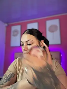 Megaan  More online show from February 15, 2:30 am