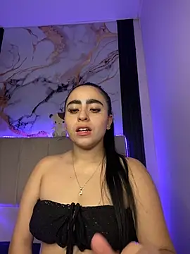 Snapshot of Elha_20 chatting on September 16, 10:05 am Elha 20 online show from September 16, 10:05 am