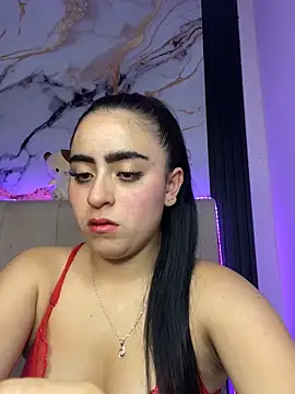 Snapshot of Elha_20 chatting on September 23, 10:35 pm Elha 20 online show from September 23, 10:35 pm