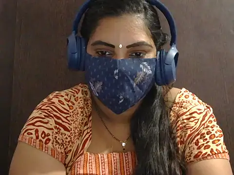 Snapshot of Nisha-telugu chatting on November 22, 6:07 pm Nisha-telugu online show from November 22, 6:07 pm