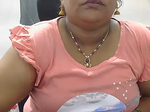 Snapshot of Nisha-telugu chatting on July 11, 6:54 pm Nisha-telugu online show from July 11, 6:54 pm