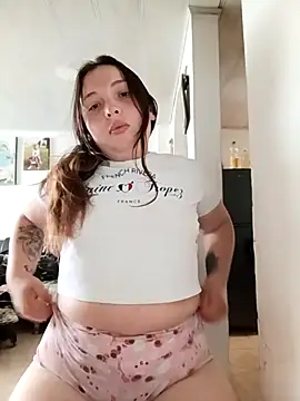 Snapshot of Lunna_azul chatting on October 18, 2:40 pm Lunna azul online show from October 18, 2:40 pm