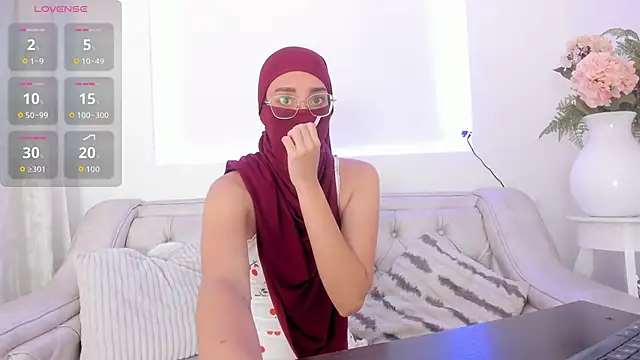 Snapshot of Ridwana_ chatting on September 17, 1:02 pm Ridwana online show from September 17, 1:02 pm