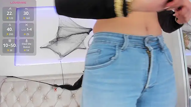 Snapshot of Ridwana_ chatting on October 30, 12:06 pm Ridwana online show from October 30, 12:06 pm