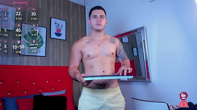 Snapshot of big-tyler chatting on November 11, 8:09 pm big-tyler online show from November 11, 8:09 pm