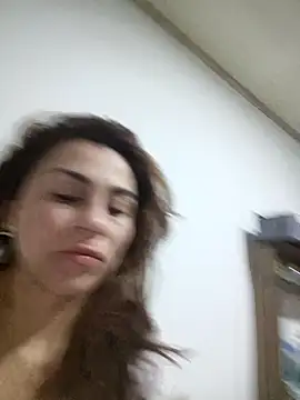 Snapshot of vanessa-titisM chatting on September 12, 3:28 am vanessa-titisM online show from September 12, 3:28 am