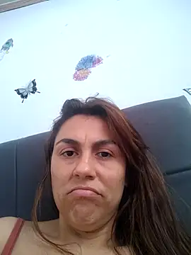 vanessa-titisM online show from April 10, 3:06 pm