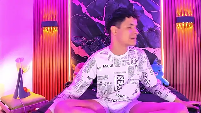 Lucky boys  X online show from February 9, 2:21 pm