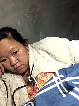 riso-00 online show from November 29, 4:21 pm