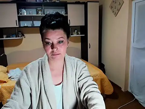 Soffy Skye online show from March 19, 6:06 am