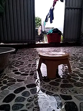 Lauraa-a online show from October 20, 11:16 pm