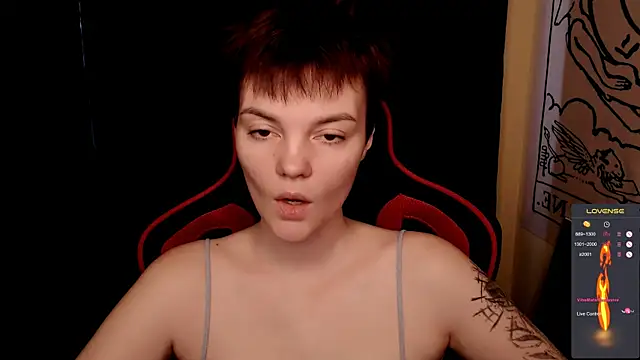 KrisNeal online show from November 15, 8:55 am