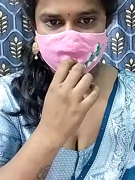 Snapshot of Diya_Rani chatting on September 13, 5:57 pm Diya Rani online show from September 13, 5:57 pm