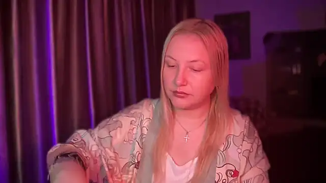 BikiHellena online show from December 21, 9:49 am