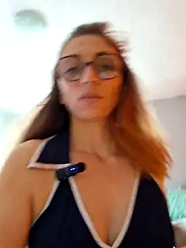 Snapshot of ChouqxxxCoreleone chatting on October 13, 8:36 am ChouqxxxCoreleone online show from October 13, 8:36 am