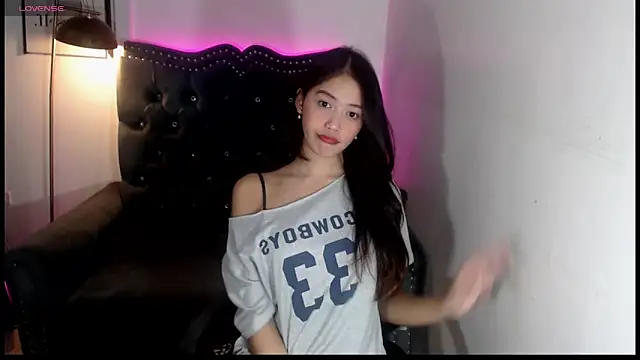 Snapshot of Alexa_Charm456 chatting on February 11, 5:23 am Alexa Charm456 online show from February 11, 5:23 am