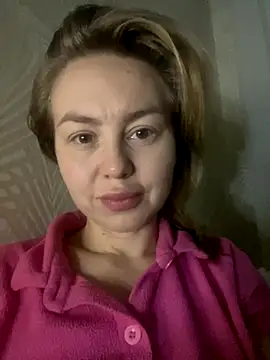 MartaLuna  online show from December 3, 8:29 pm