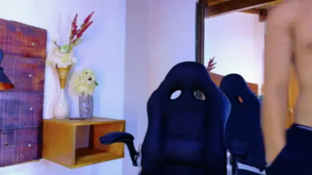 JhosuaVega online show from April 3, 2:09 am