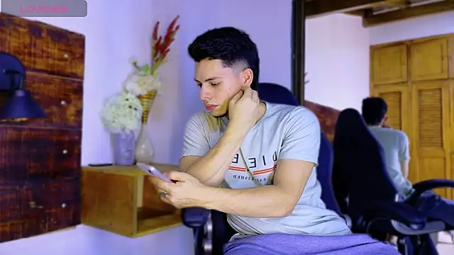 JhosuaVega online show from April 11, 2:16 am