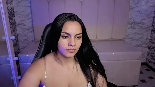 Mialover v online show from October 10, 1:04 am
